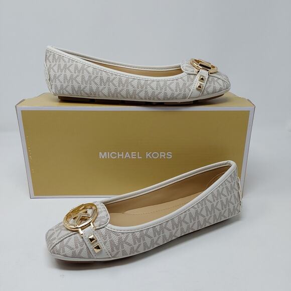 Michael Kors Shoes - Michael Kors Fulton Moc Vanilla MK Logo Flats Womens Size 6M